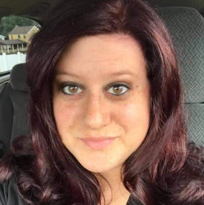 Meet your Posher, Abby